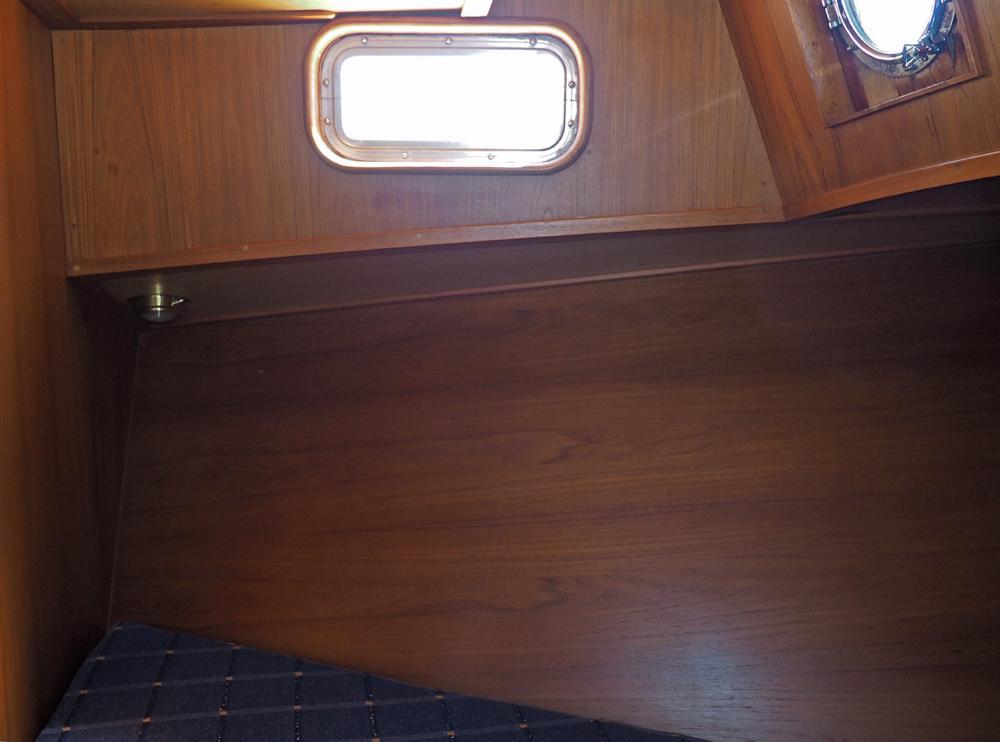 Fore ship, Accommodation